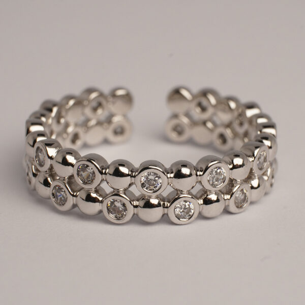 Zircon ring