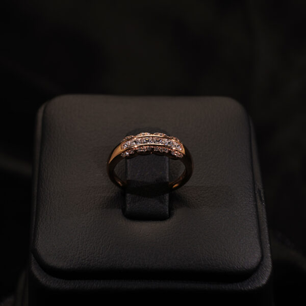 Icewave ring